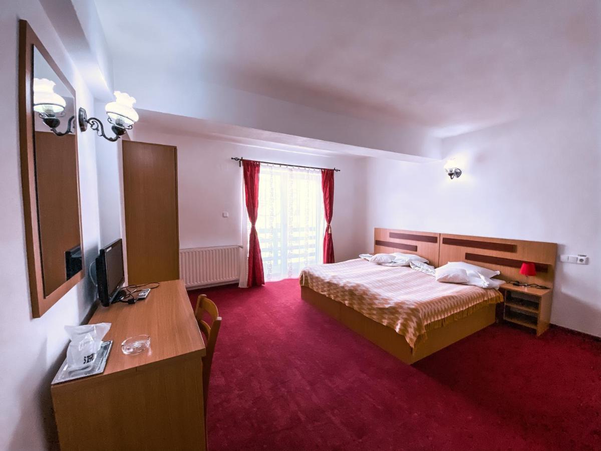 Kate House Hotel Моечу де Жос Екстериор снимка